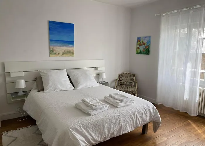 Aquarelle Bed & Breakfast