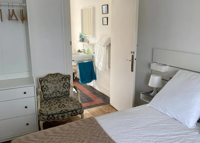 Aquarelle Bed & Breakfast